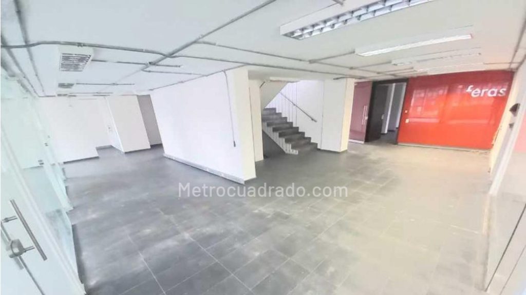 L300903 Estratego Inteligencia Inmobiliaria | Bogotá | Colombia | Espacios Comerciales Disponibles